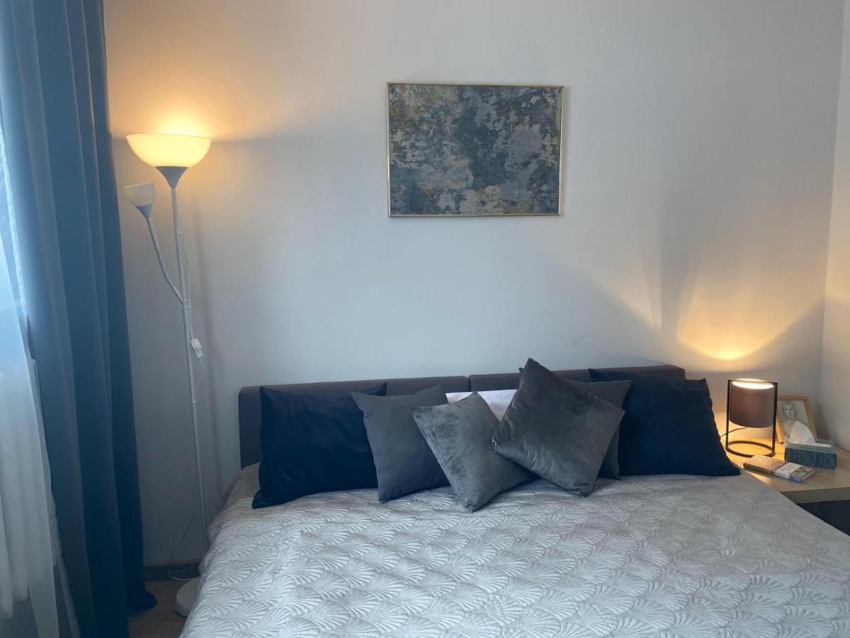 Apartment Vicky - New Centrum Srodmiescie Warsaw